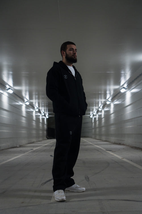 CALABRESE MEN'S ZIP UP HOODIE