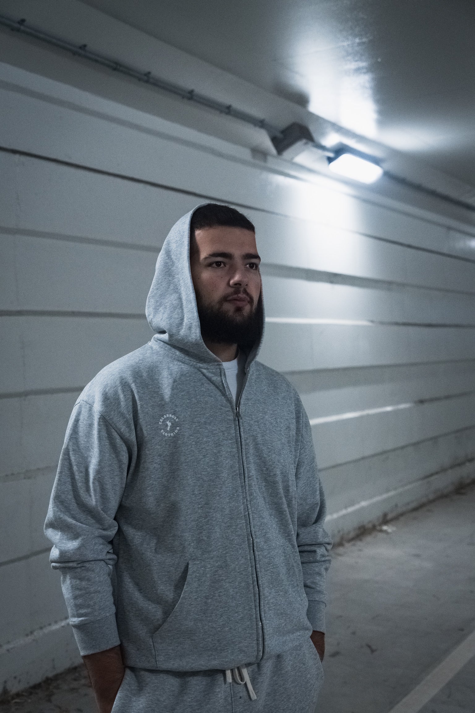 CALABRESE MEN'S ZIP UP HOODIE